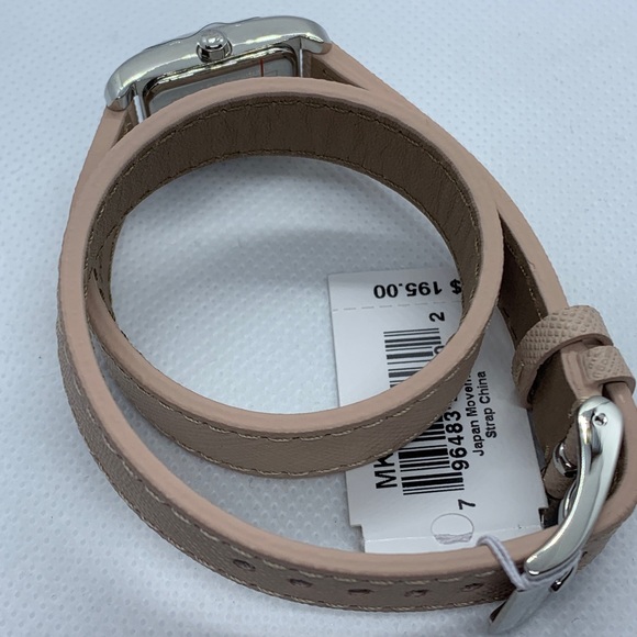 Michael Kors Women’s Taylor Pink Blush Wrap Watch - Picture 7 of 9